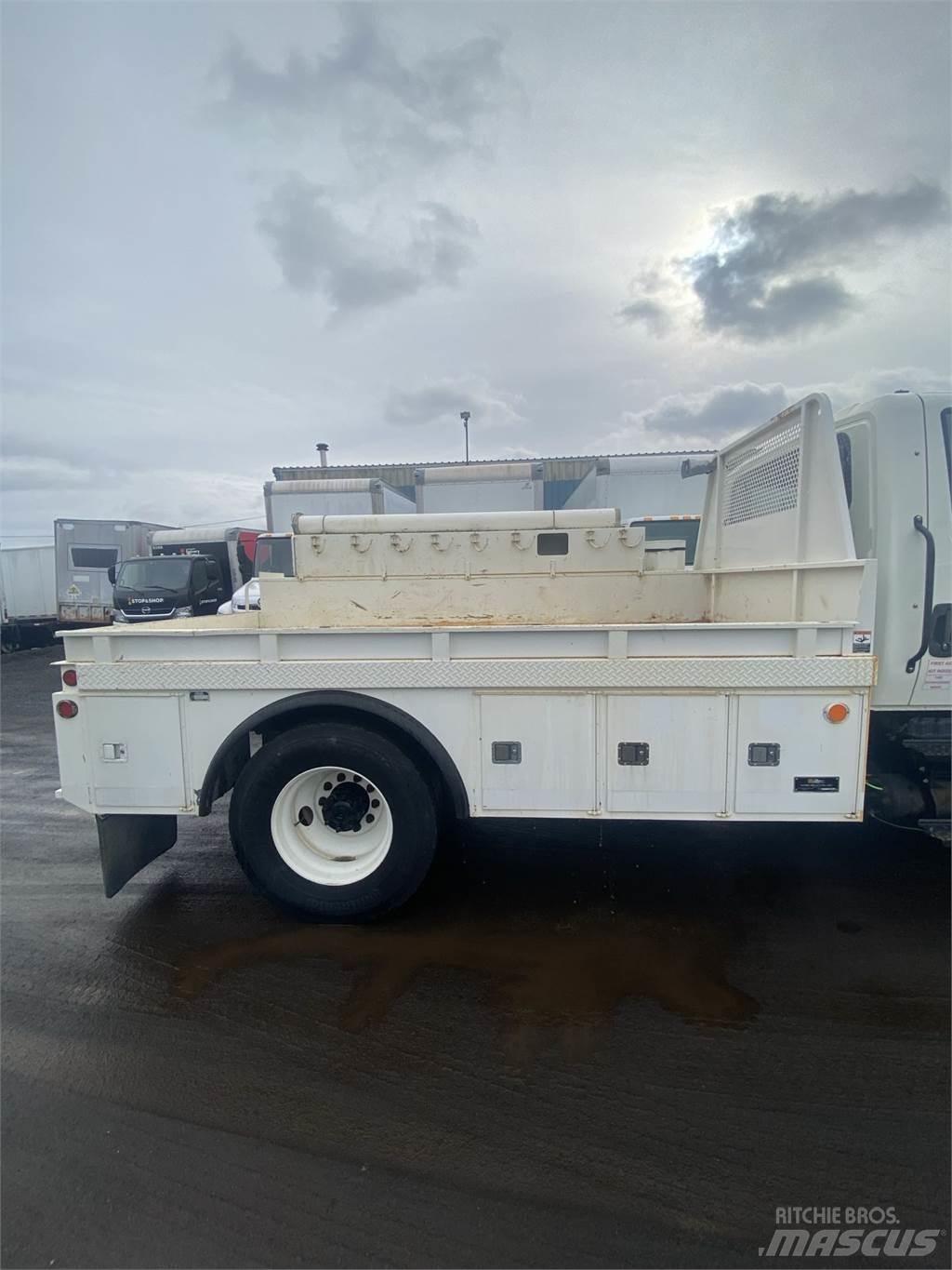  Adkins Service Body شاحنات أخرى