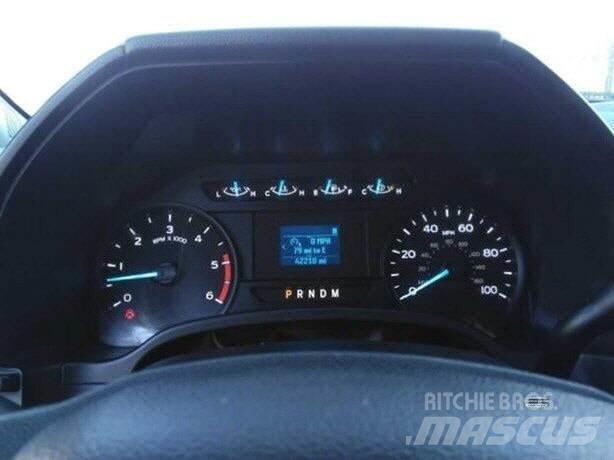 Ford F550 UTILITY BO شاحنات ذات هيكل صندوقي