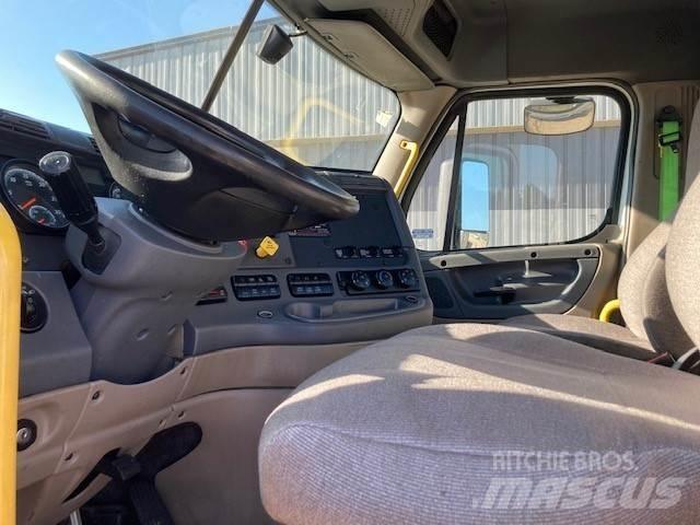 Freightliner Cascadia وحدات الجر