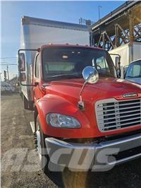 Freightliner M2 شاحنات ذات هيكل صندوقي