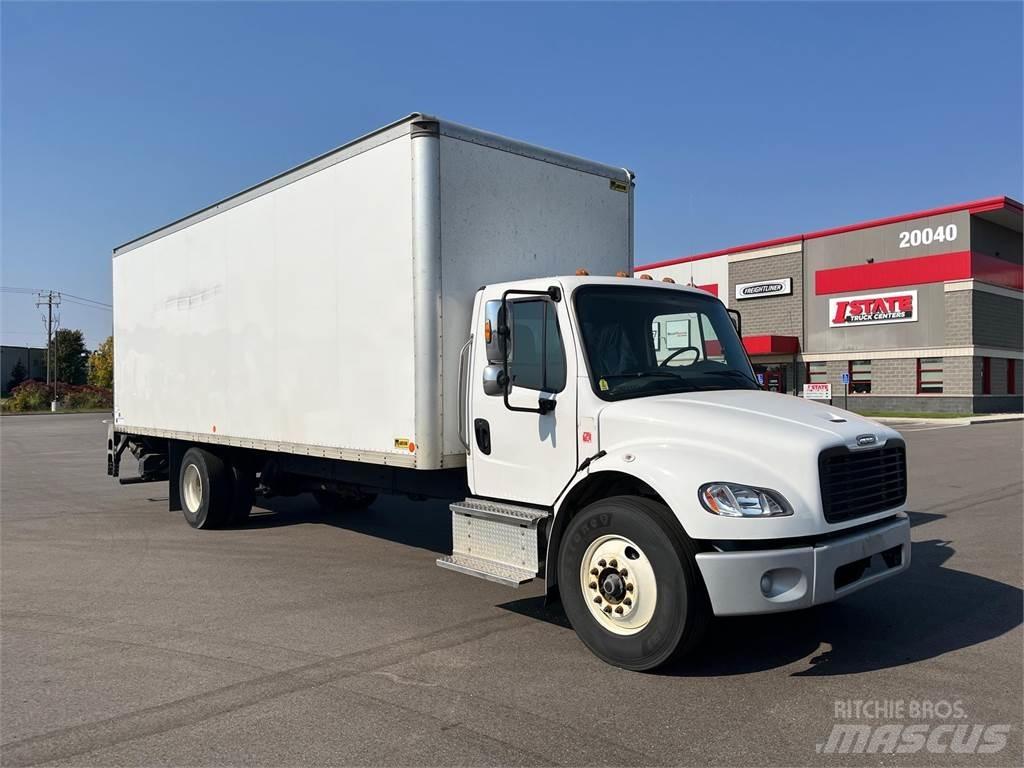 Freightliner M2 106 شاحنات ذات هيكل صندوقي
