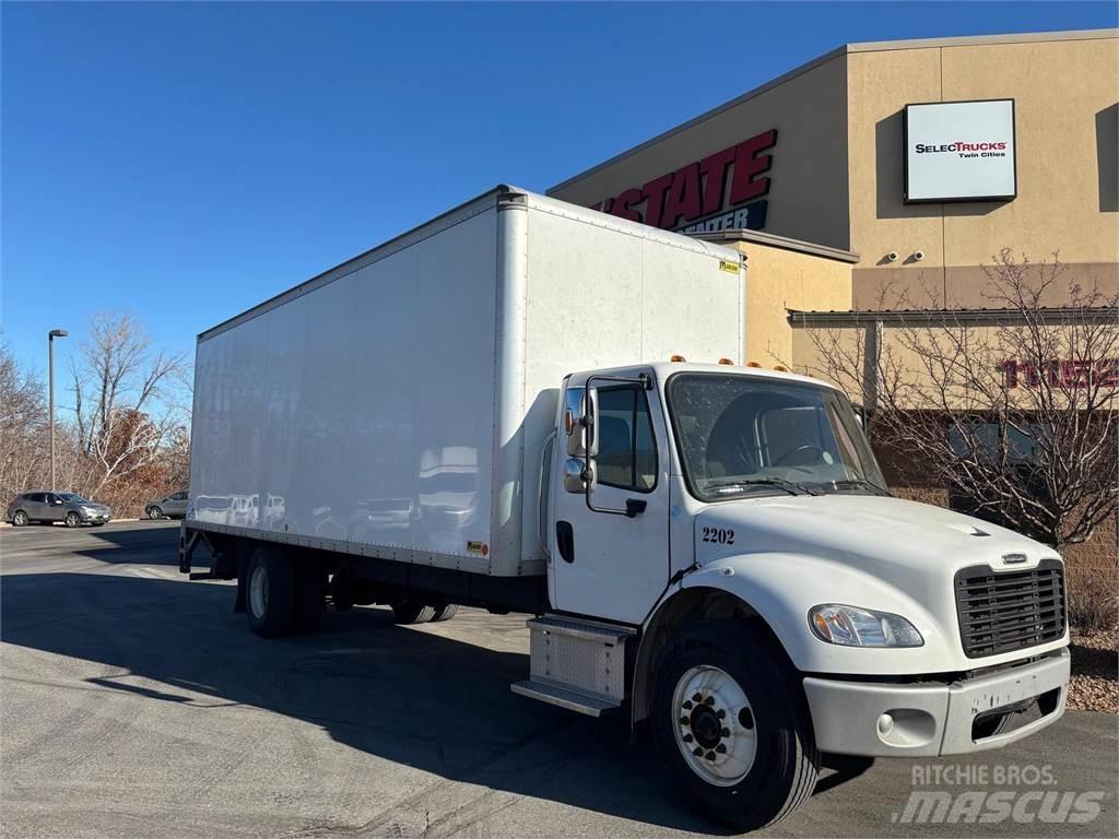 Freightliner M2 106 شاحنات ذات هيكل صندوقي