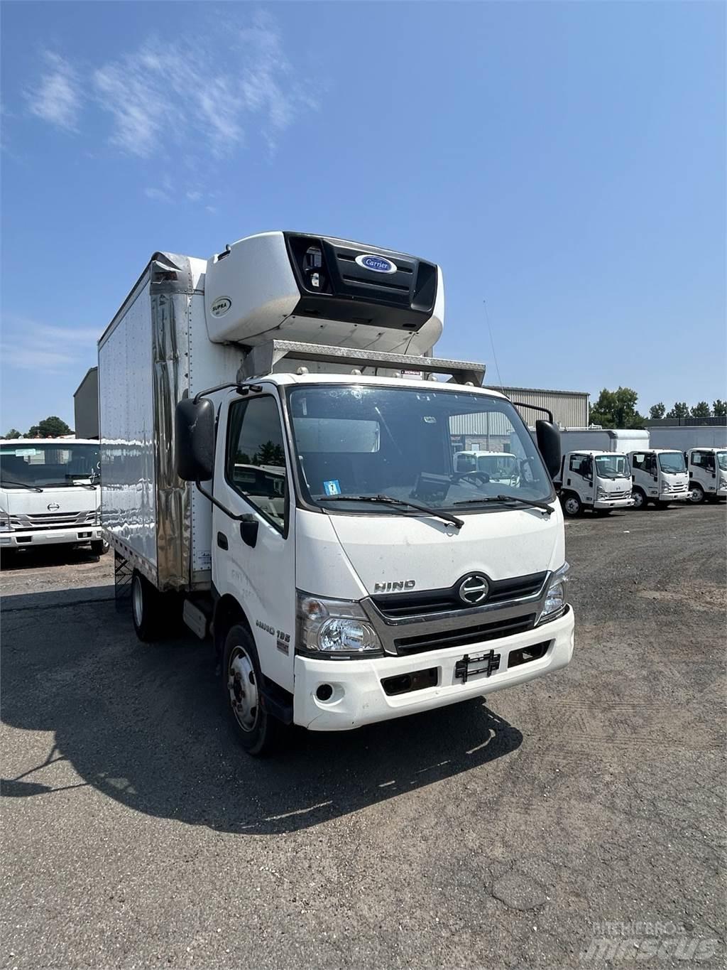 Hino 195 شاحنات ذات هيكل صندوقي