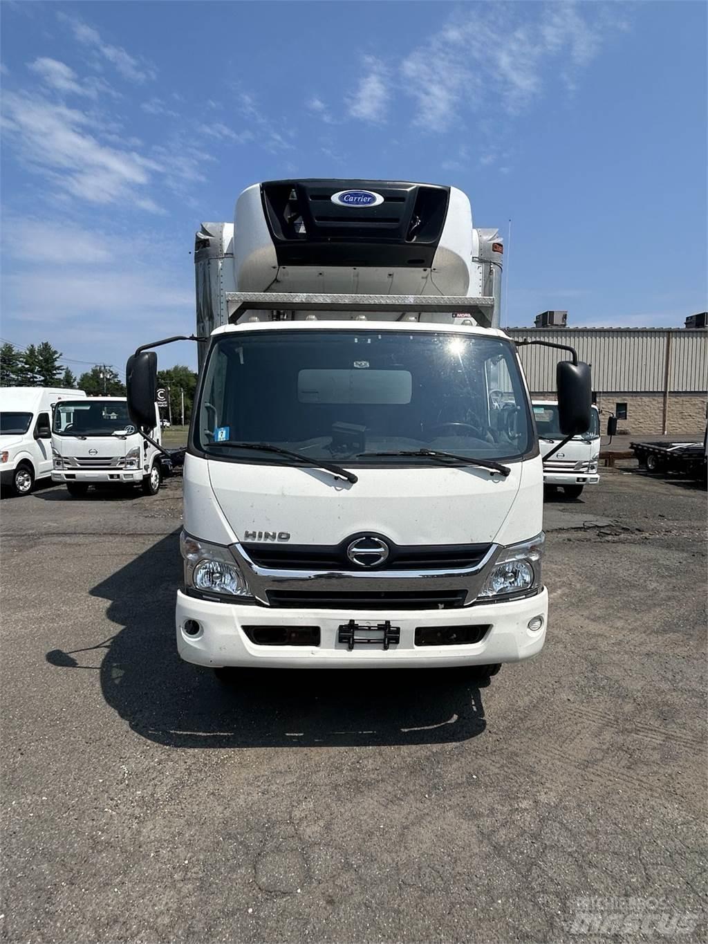 Hino 195 شاحنات ذات هيكل صندوقي