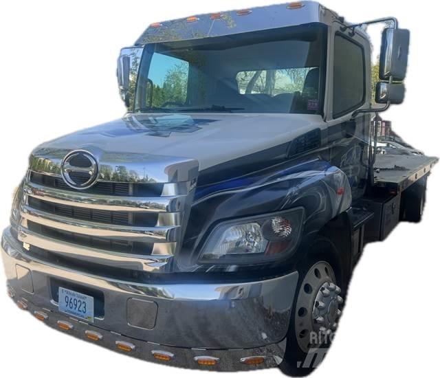 Hino 258ALP شاحنات الرافعات الخطافية