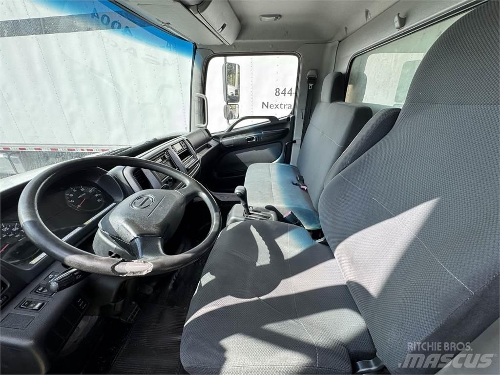 Hino 268 شاحنات ذات هيكل صندوقي