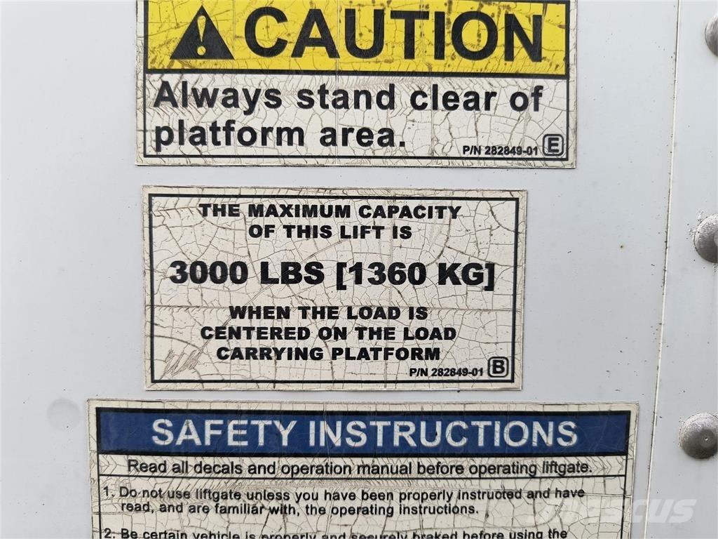 Hino 268A شاحنات ذات هيكل صندوقي
