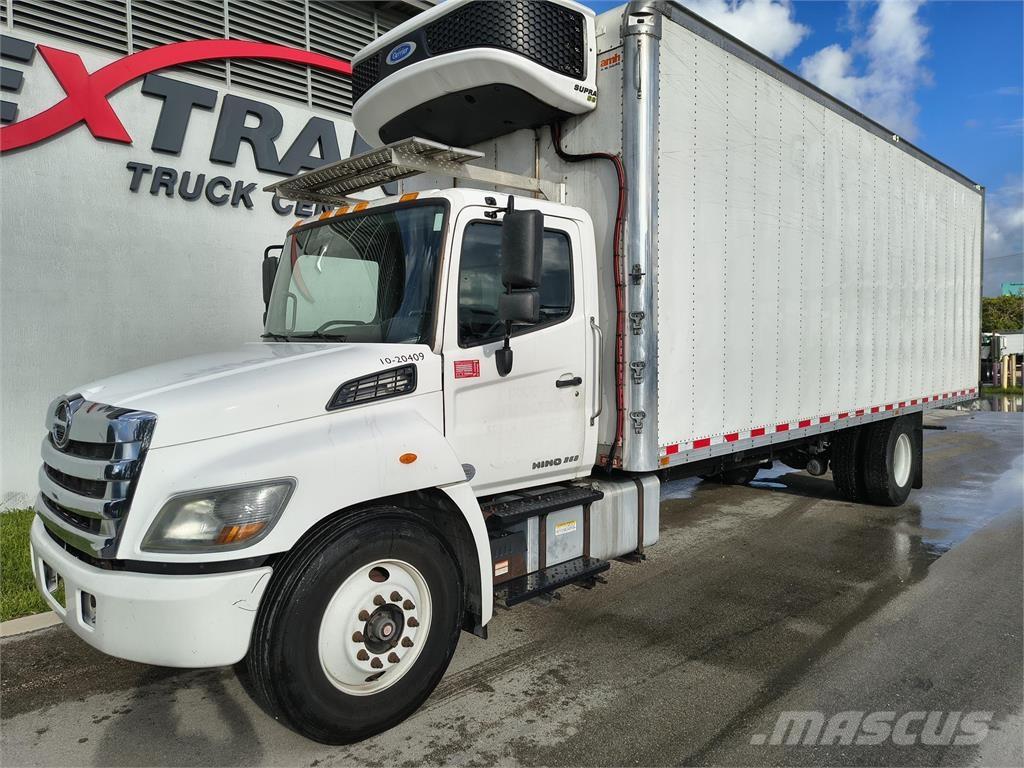 Hino 268A شاحنات ذات هيكل صندوقي