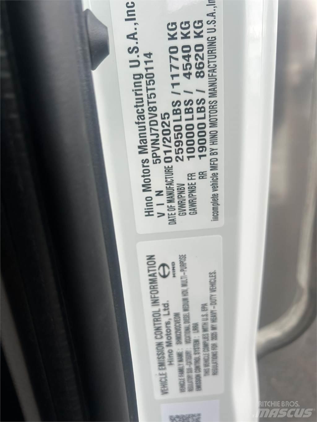 Hino L6 شاحنات ذات هيكل صندوقي