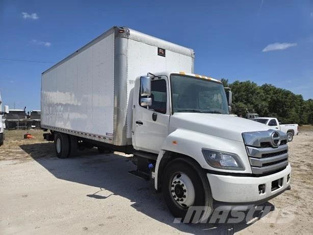 Hino L6 شاحنات ذات هيكل صندوقي