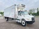 International 4300 شاحنات ذات هيكل صندوقي