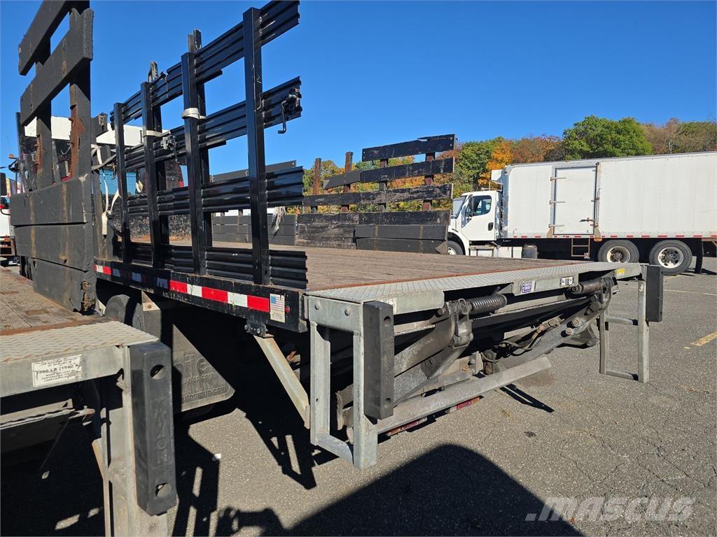 Isuzu FTR شاحنات أخرى