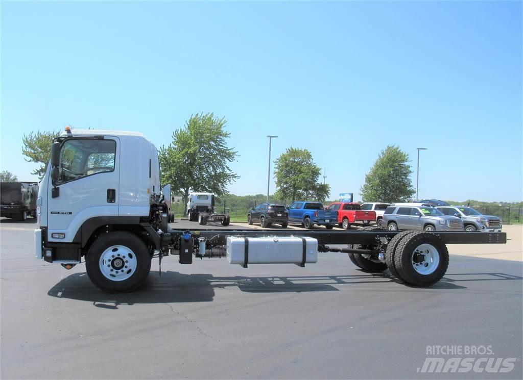 Isuzu FTR Diesel شاحنات بمقصورة وهيكل