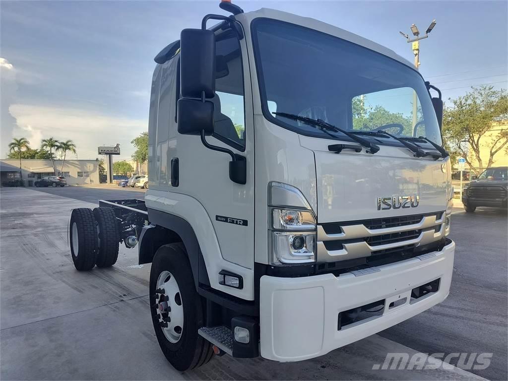 Isuzu FTR-MT1G1 شاحنات بمقصورة وهيكل