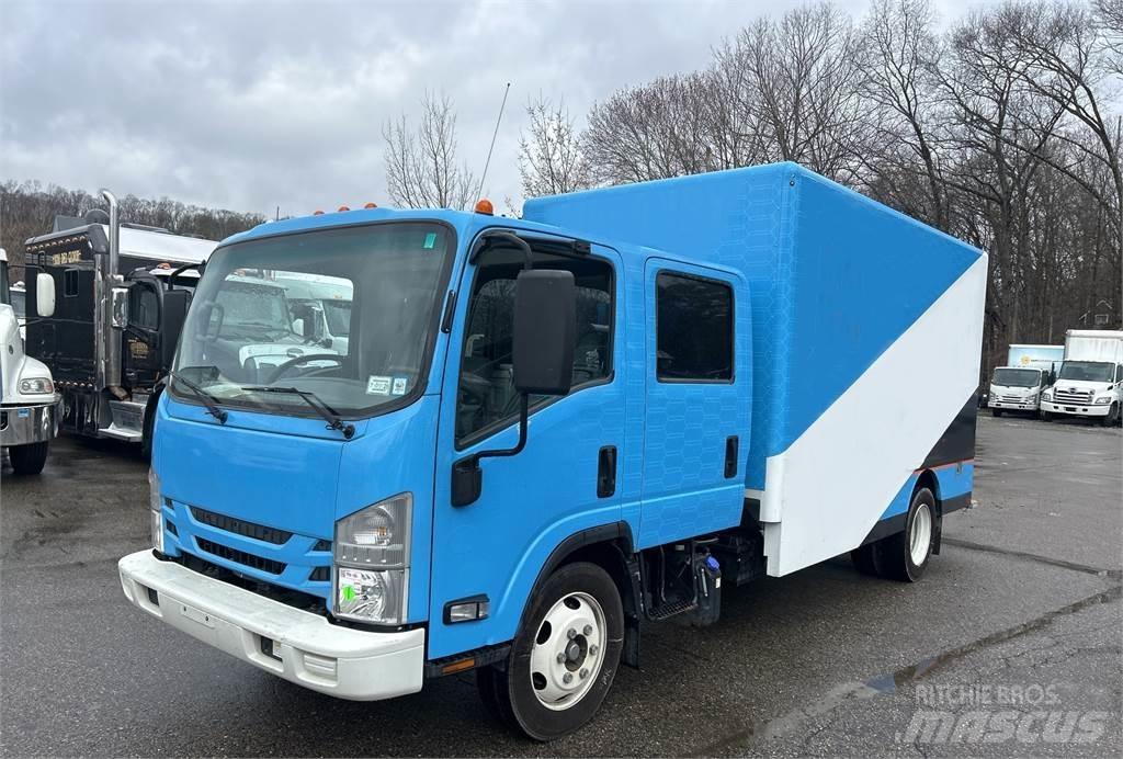 Isuzu NPR شاحنات ذات هيكل صندوقي