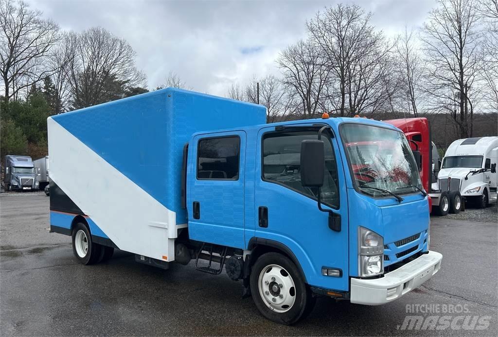 Isuzu NPR شاحنات ذات هيكل صندوقي