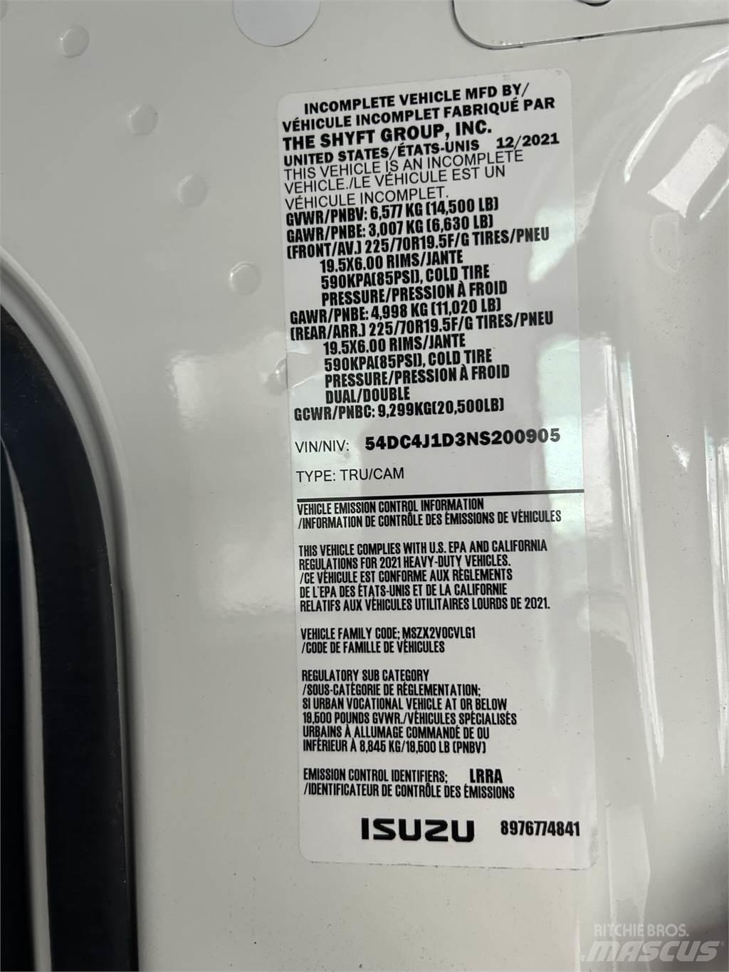 Isuzu NPR DC شاحنات أخرى