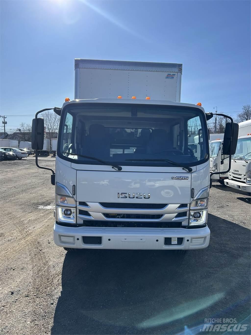 Isuzu NPR HD DC شاحنات ذات هيكل صندوقي