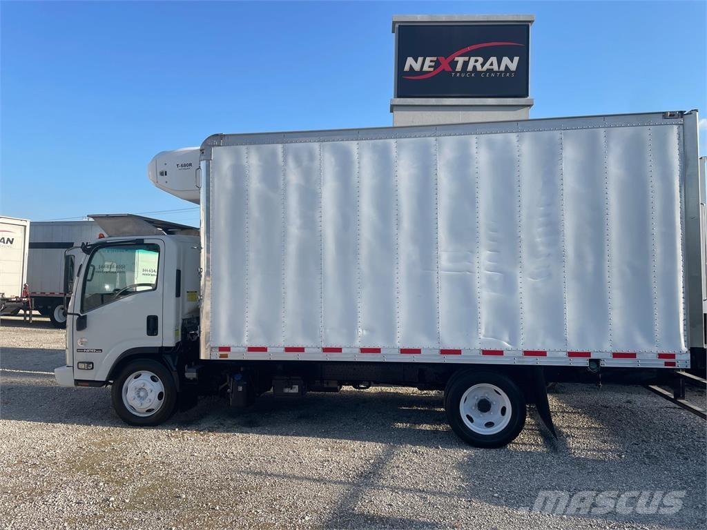 Isuzu NPR XD شاحنات ذات هيكل صندوقي