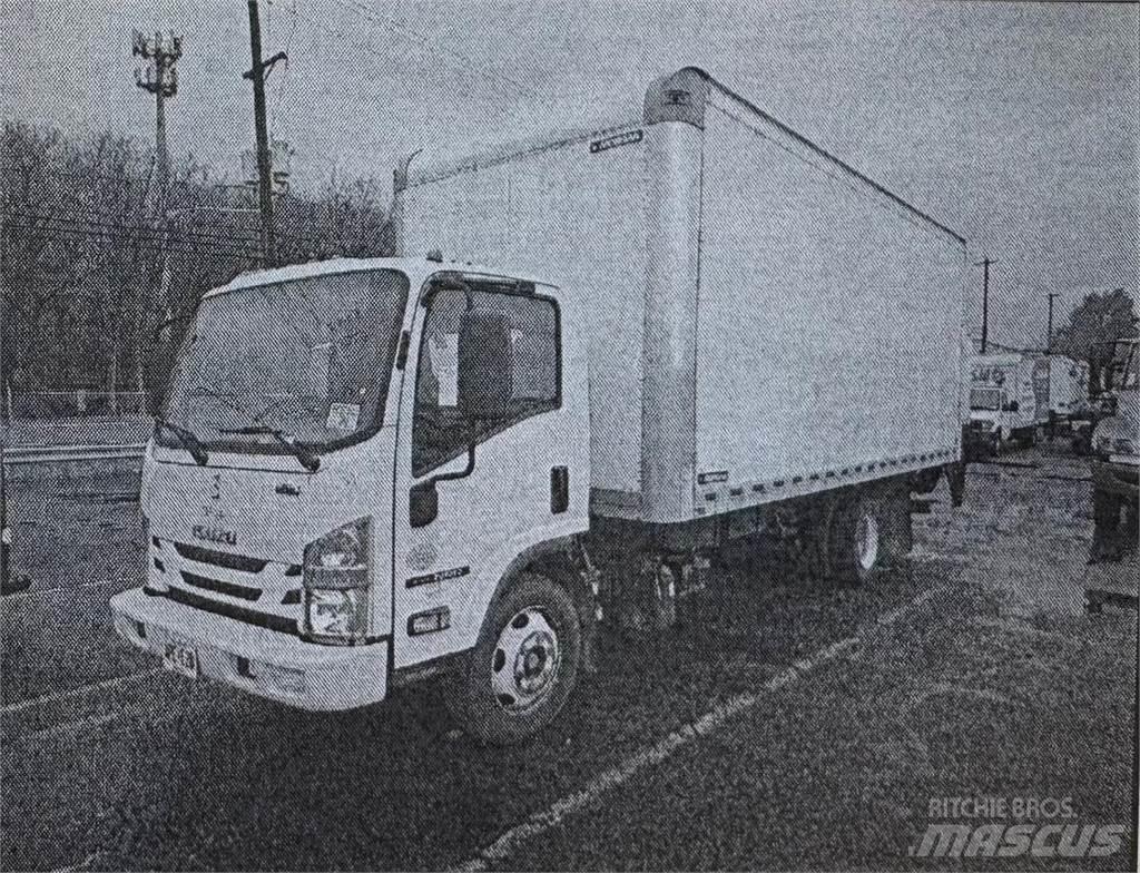 Isuzu NRR شاحنات ذات هيكل صندوقي