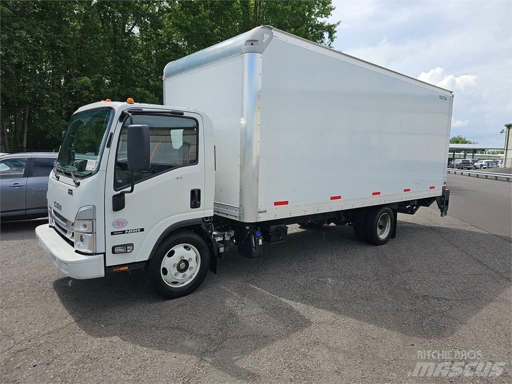 Isuzu NRR شاحنات ذات هيكل صندوقي