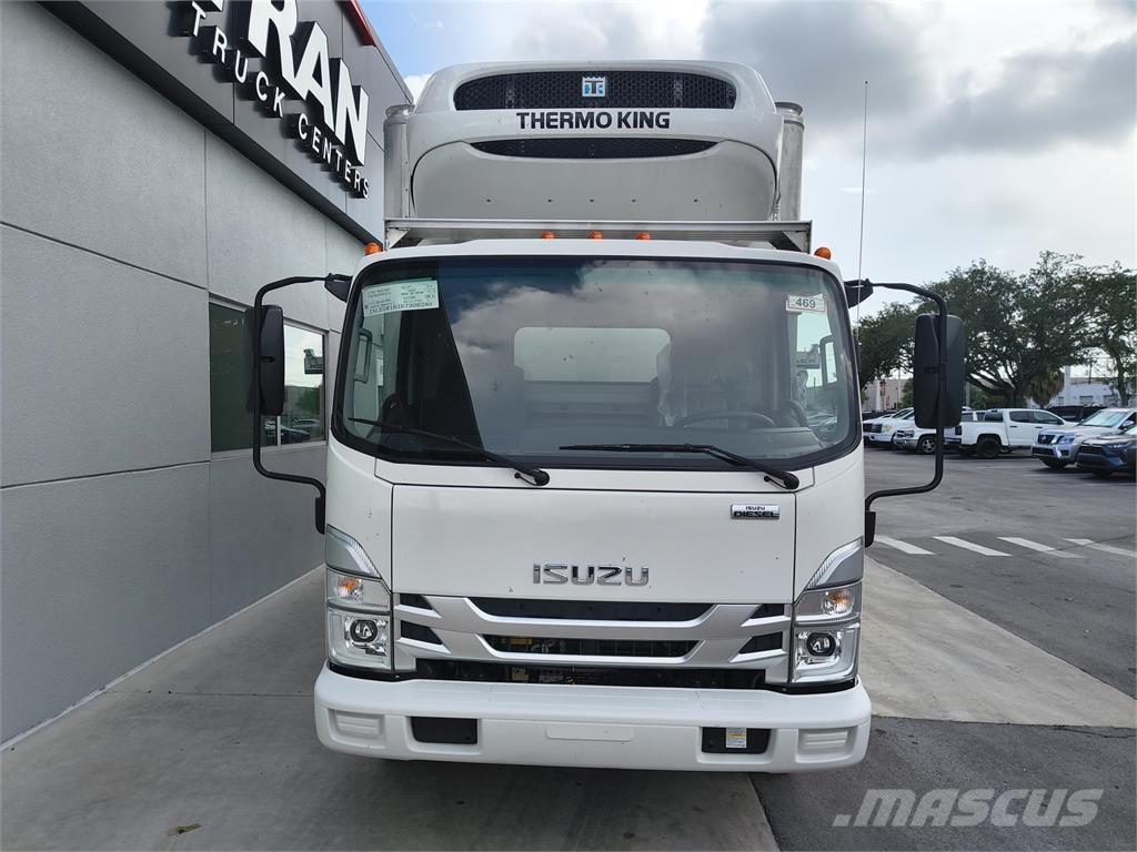 Isuzu NRR-3U454 شاحنات ذات هيكل صندوقي