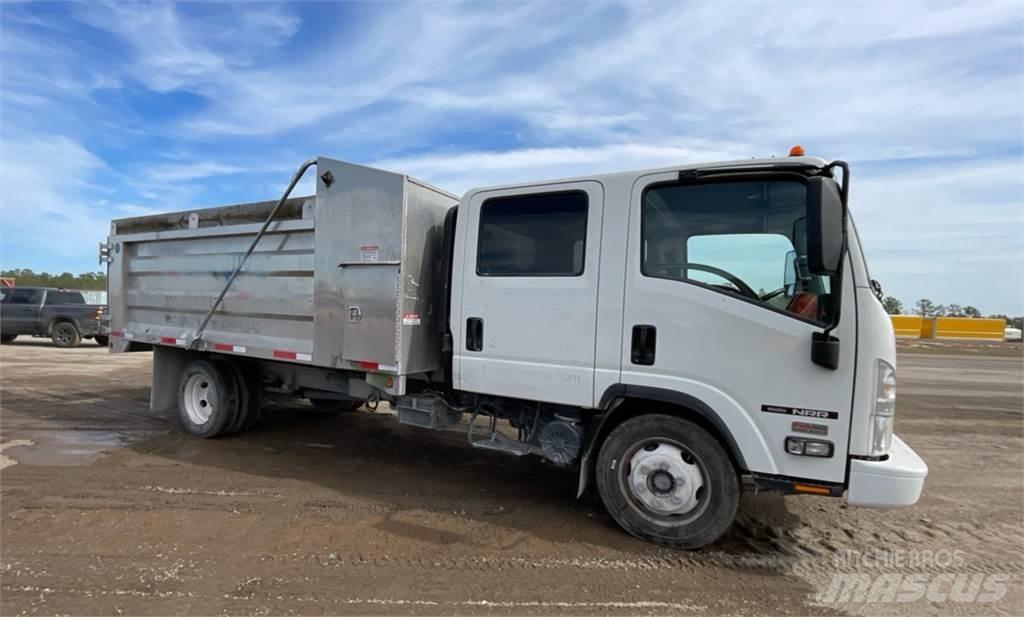Isuzu NRR DC شاحنات قلابة
