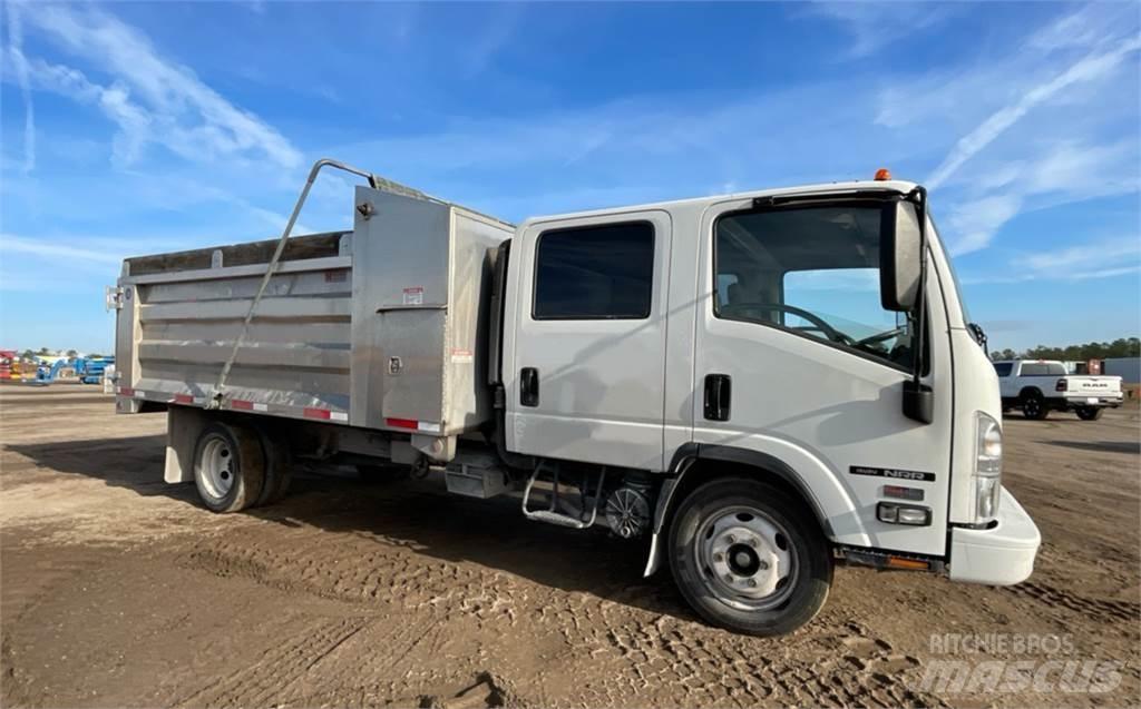 Isuzu NRR DC شاحنات قلابة