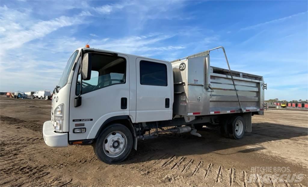 Isuzu NRR DC شاحنات قلابة