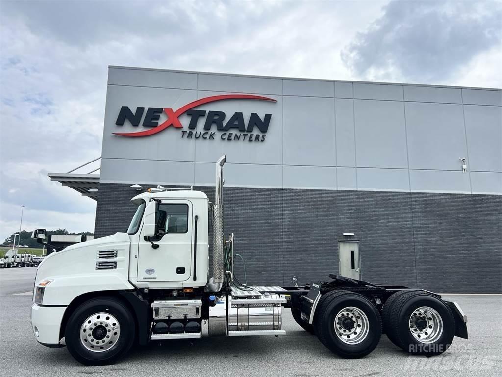 Mack AN64T وحدات الجر