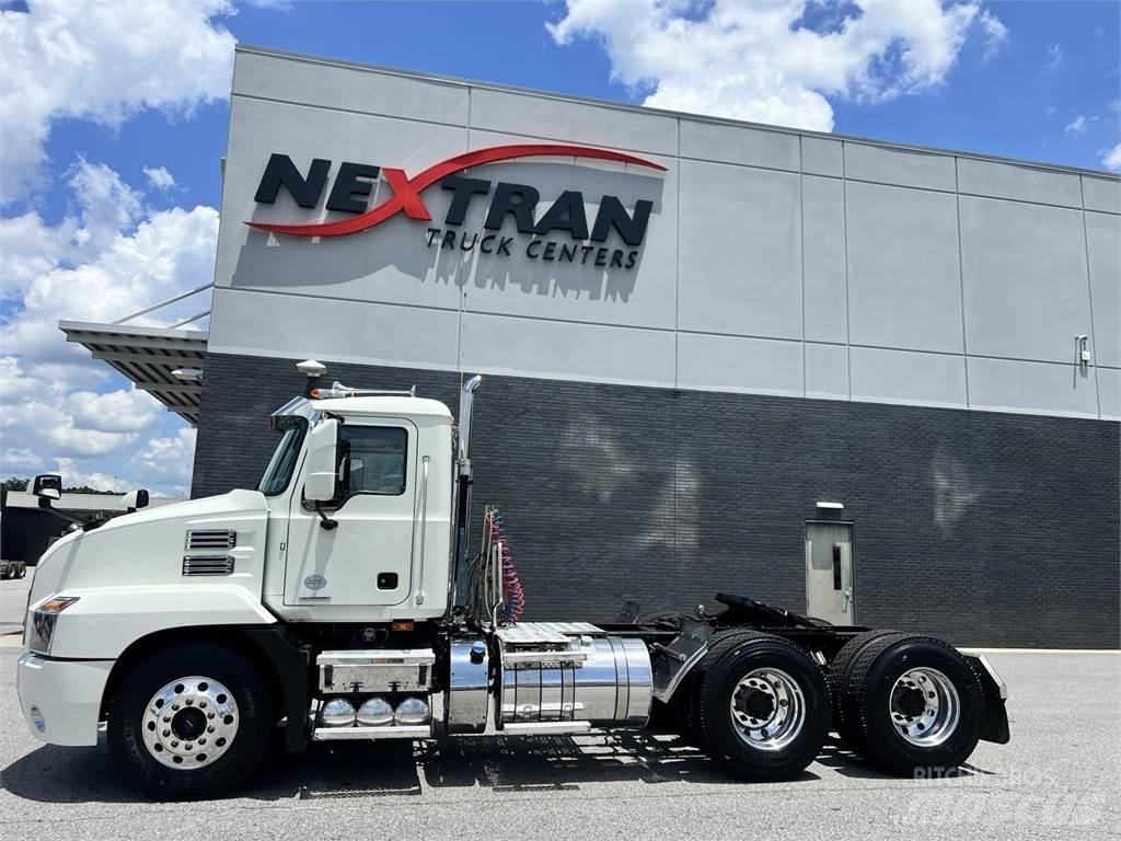 Mack AN64T وحدات الجر