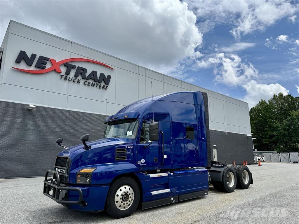 Mack AN64T وحدات الجر