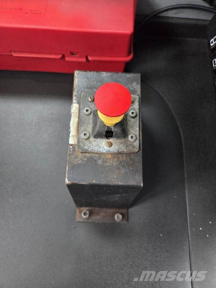 Mack AN64T وحدات الجر