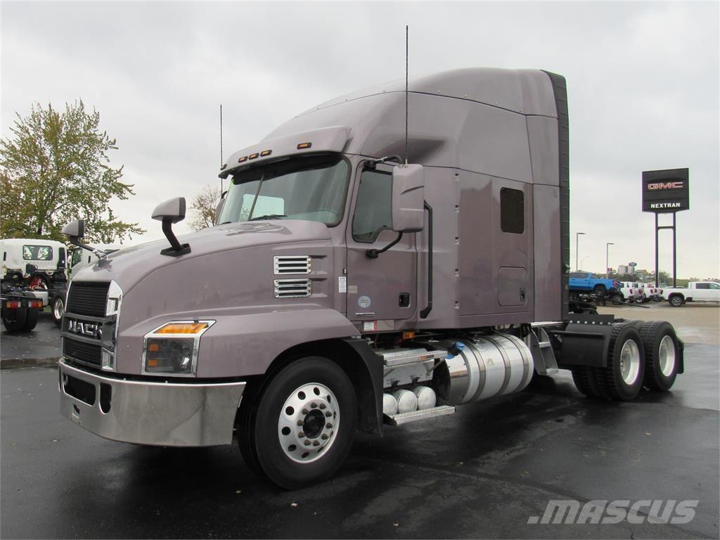 Mack AN64T وحدات الجر