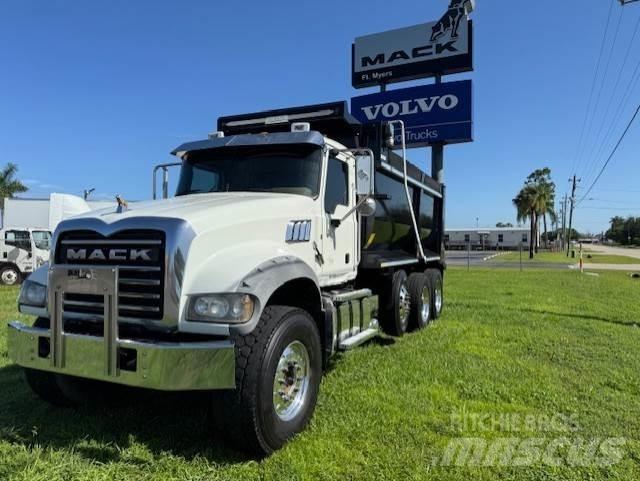Mack GU713 وحدات الجر
