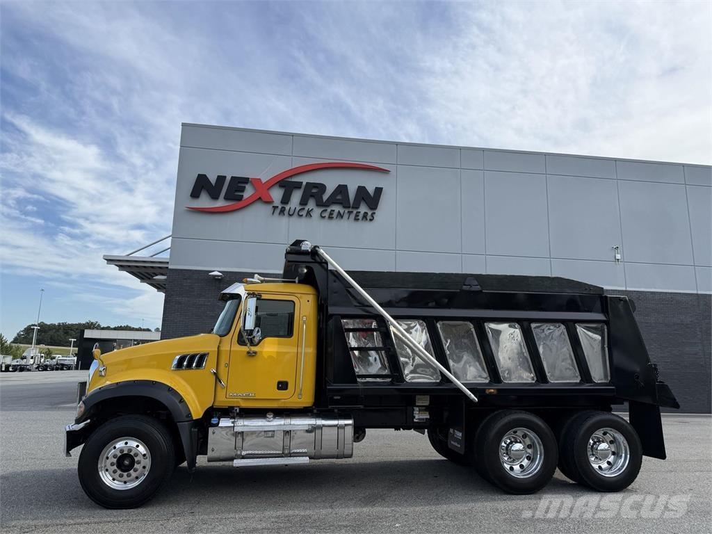 Mack GU713 شاحنات قلابة