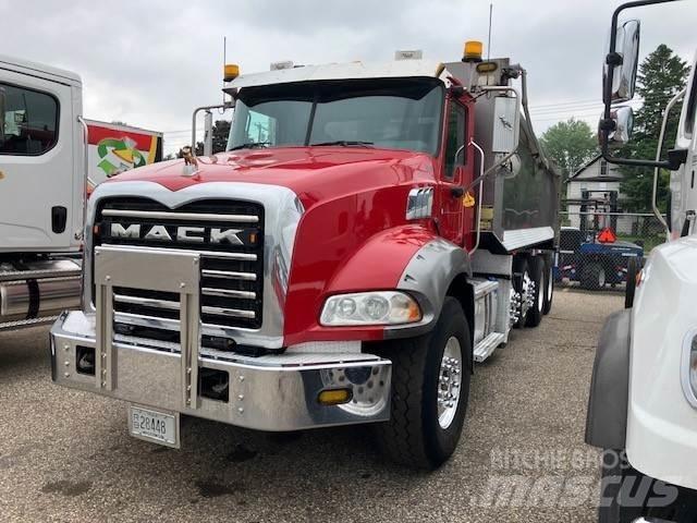 Mack GU800 شاحنات بمقصورة وهيكل