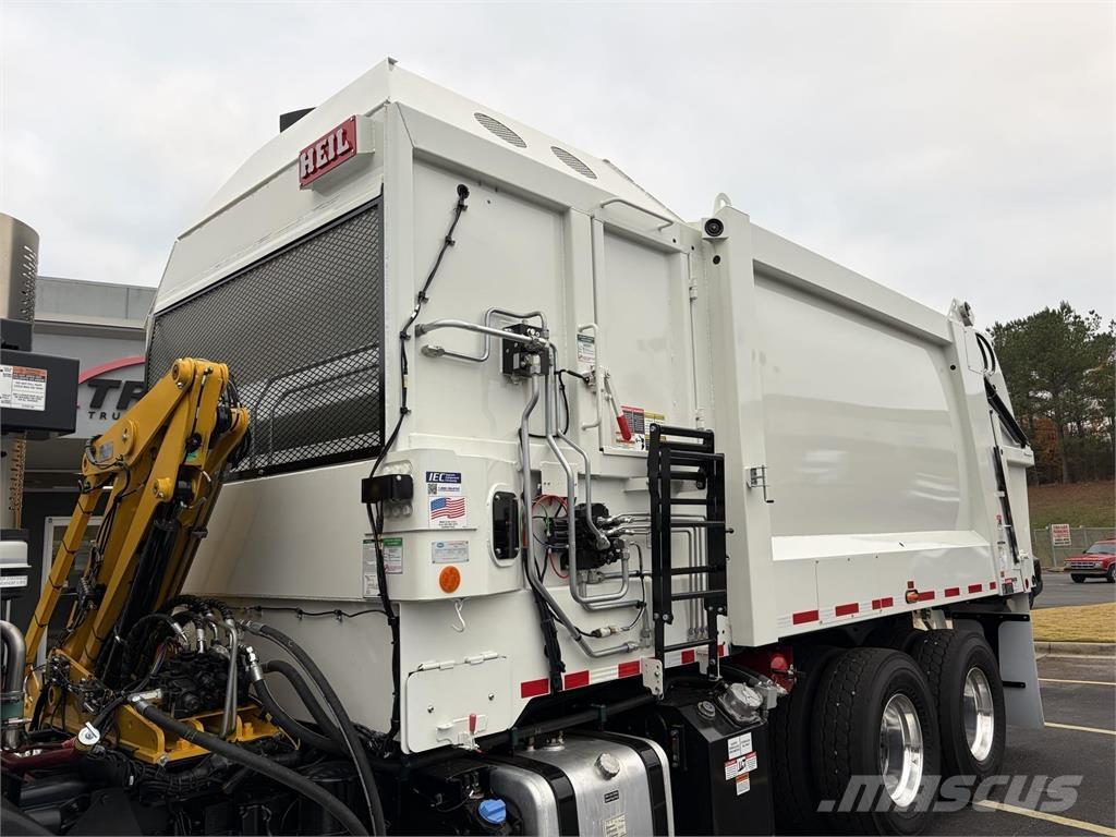 Mack LR64R شاحنات أخرى