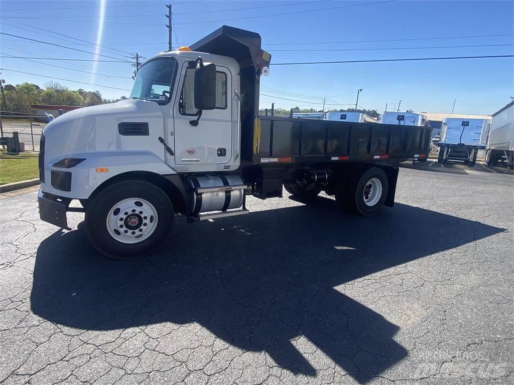 Mack MD6 42R شاحنات بمقصورة وهيكل