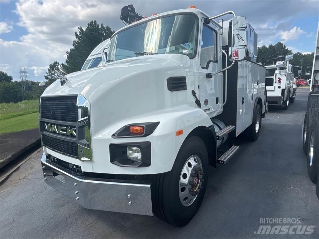 Mack MD6 42R شاحنات أخرى