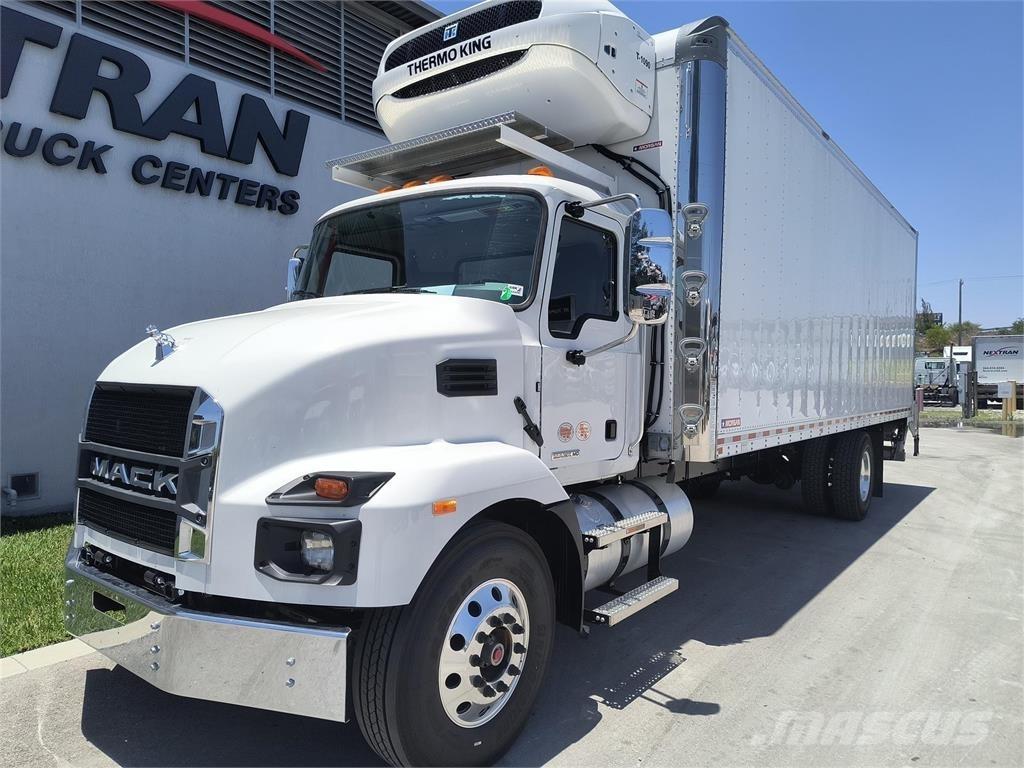 Mack MD6 42R شاحنات ذات هيكل صندوقي