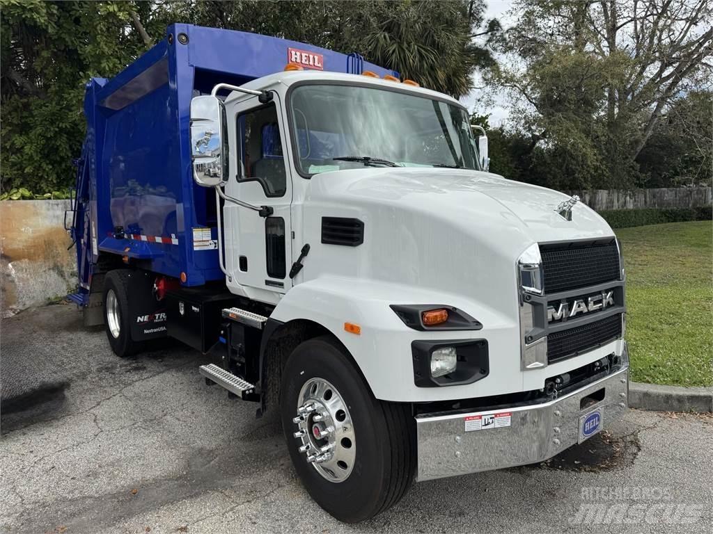 Mack MD7 42R شاحنات أخرى