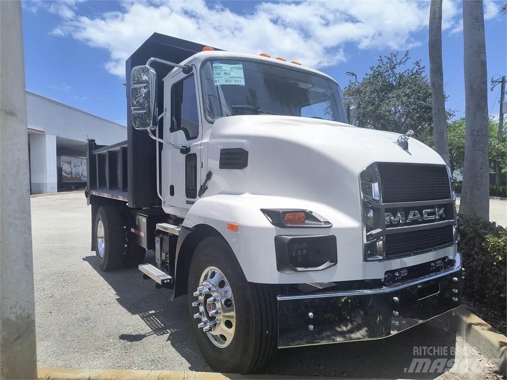 Mack MD7 42R شاحنات قلابة