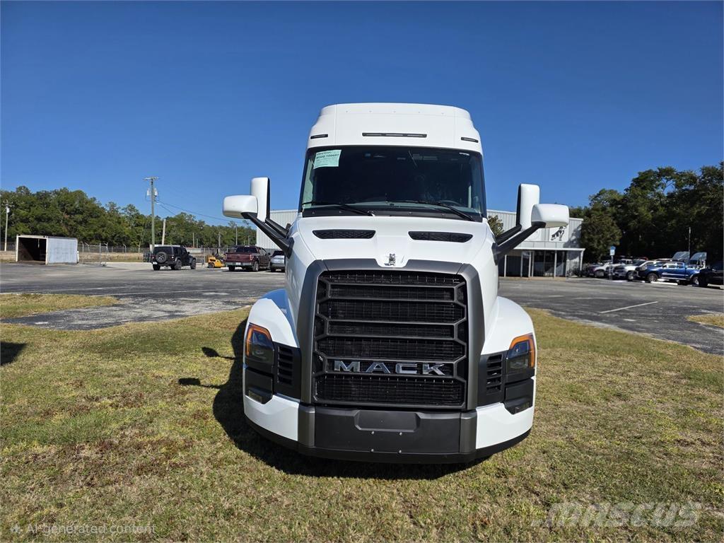 Mack PR64T وحدات الجر