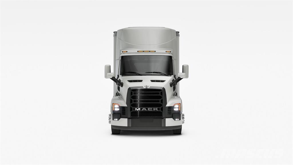 Mack PR64T وحدات الجر
