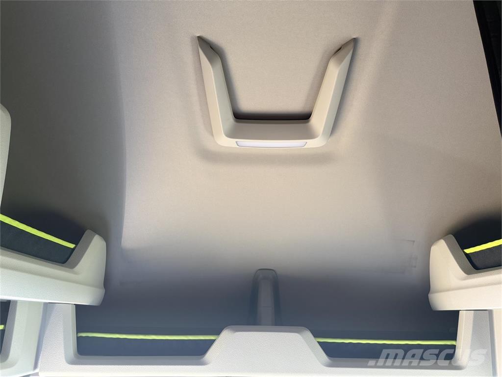 Volvo NEW VNL860 وحدات الجر