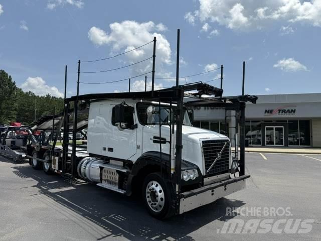 Volvo VAH64400 شاحنات أخرى