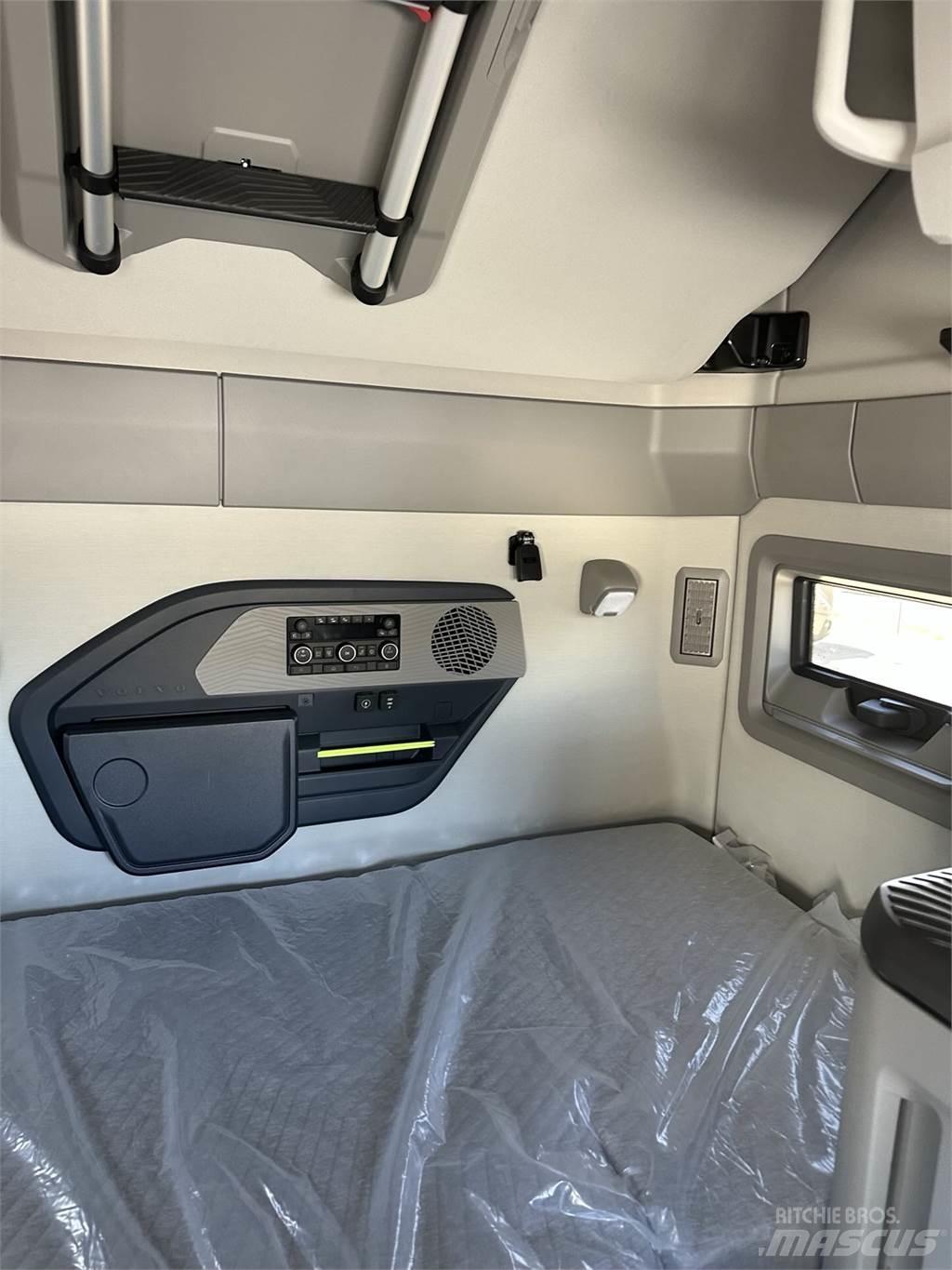 Volvo VNL64T860 وحدات الجر