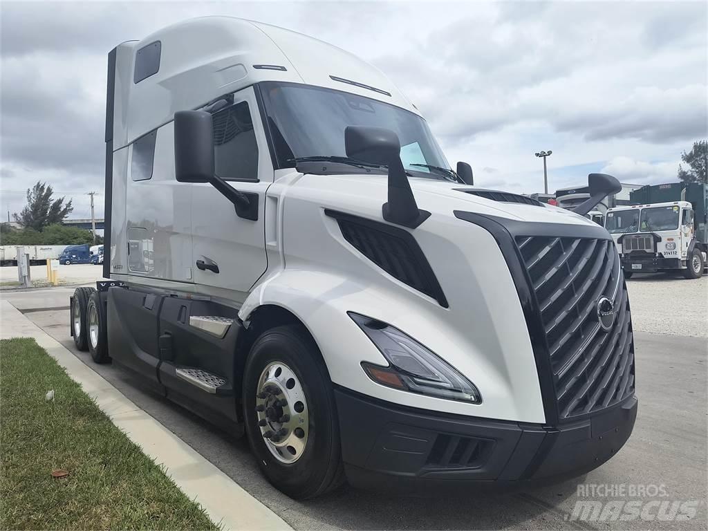 Volvo VNL64T860 وحدات الجر