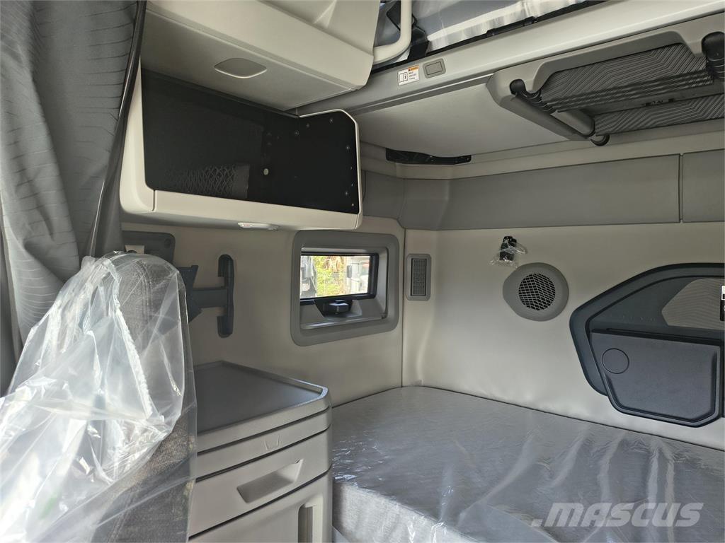 Volvo VNL64T860 وحدات الجر